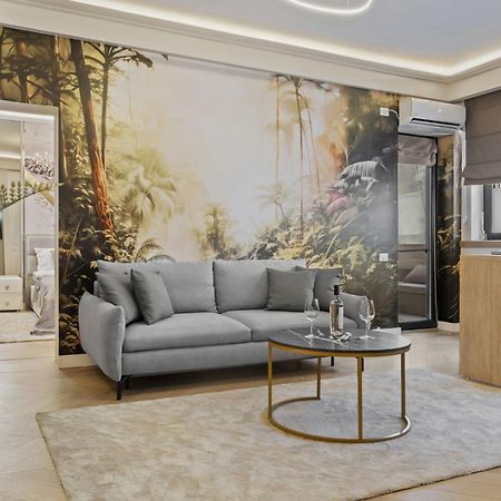 Central Two Rooms Apartment The Paradise Of Lights Bucharest Exterior photo